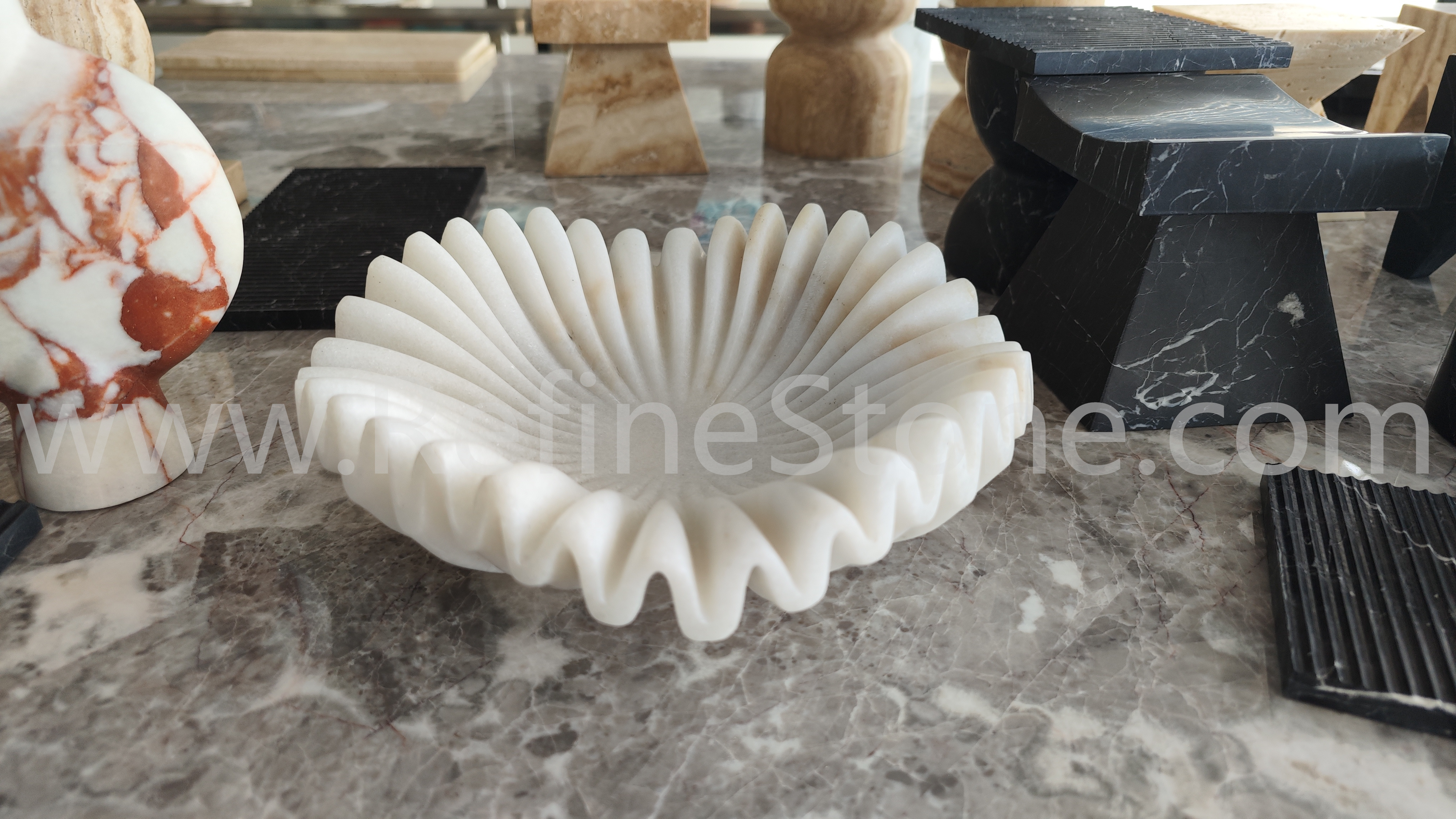 White onyx fruit plate