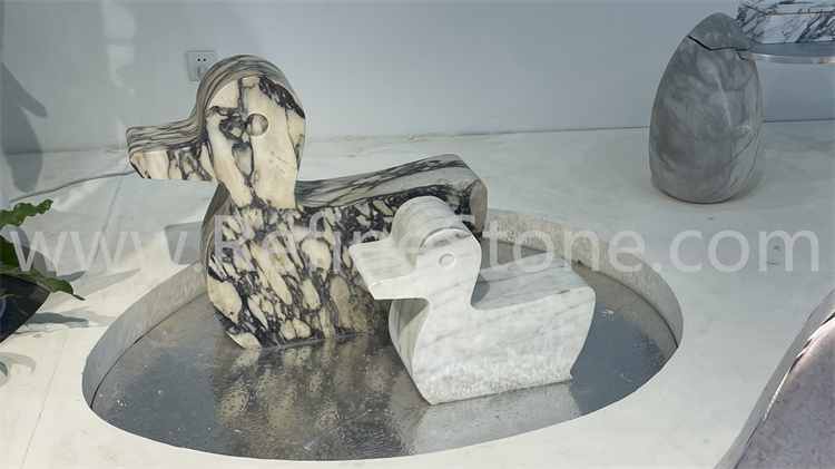 Small Calacatta viola marble duck statue