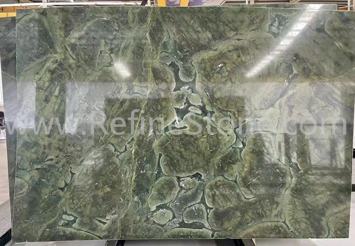 Victoria Regia green quartzite